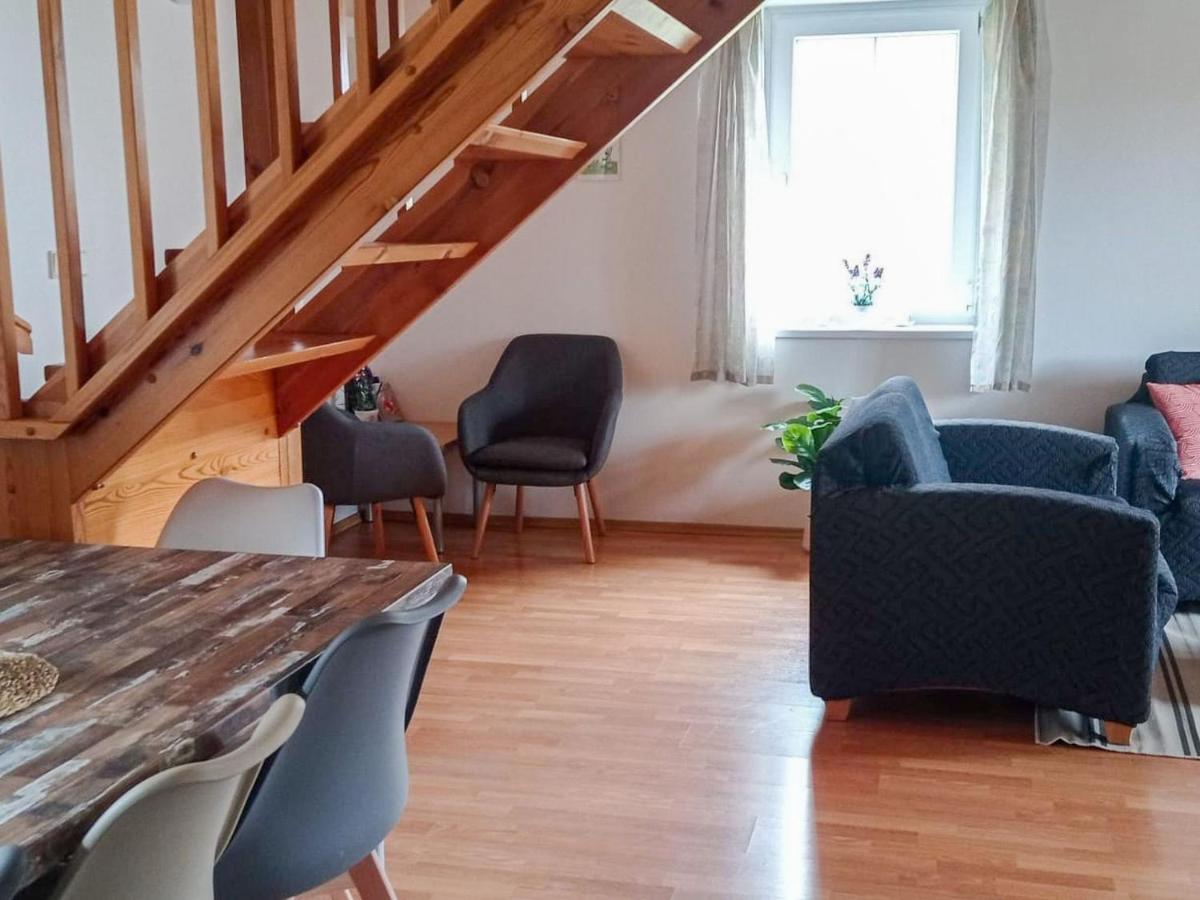 Hill 26 By Interhome Cista (Hradec Kralove)