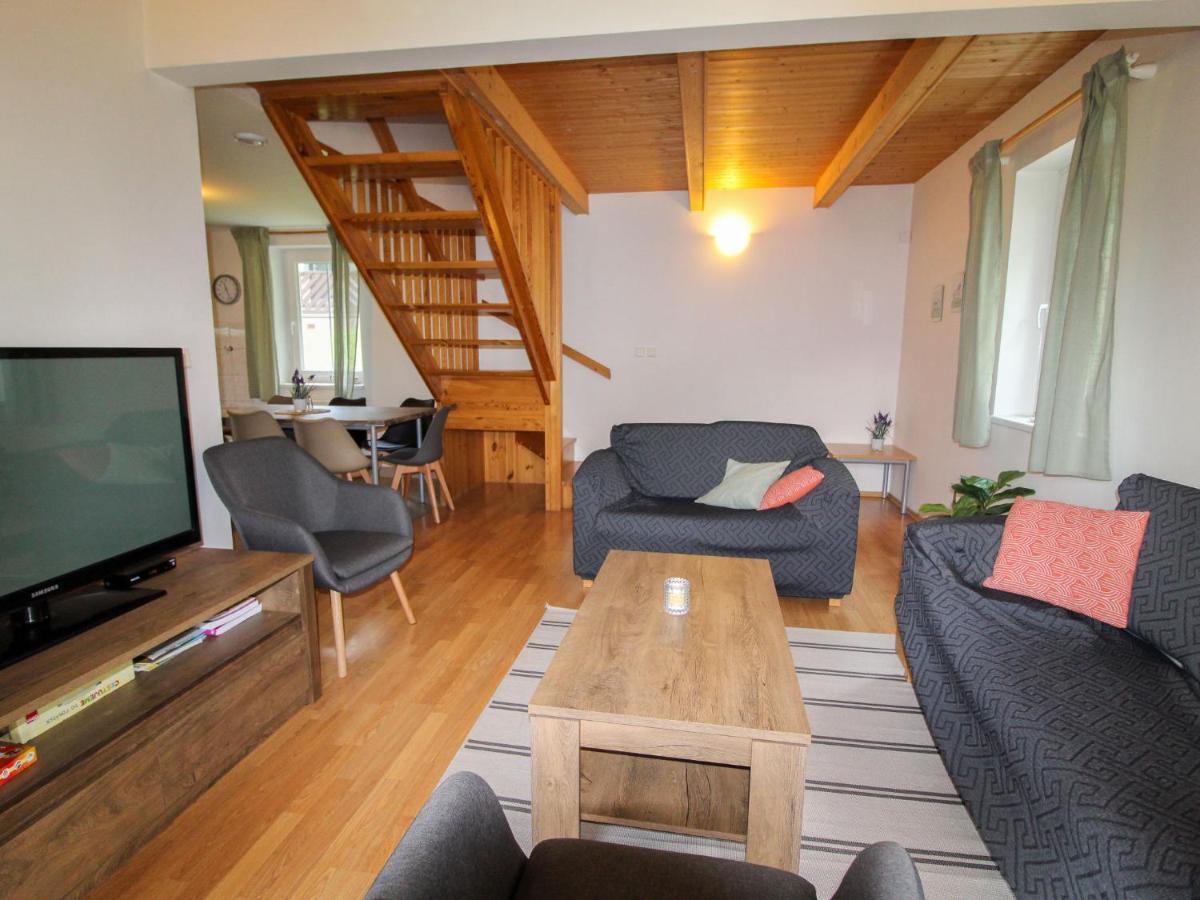 Hill 26 By Interhome Holiday home Cista (Hradec Kralove)